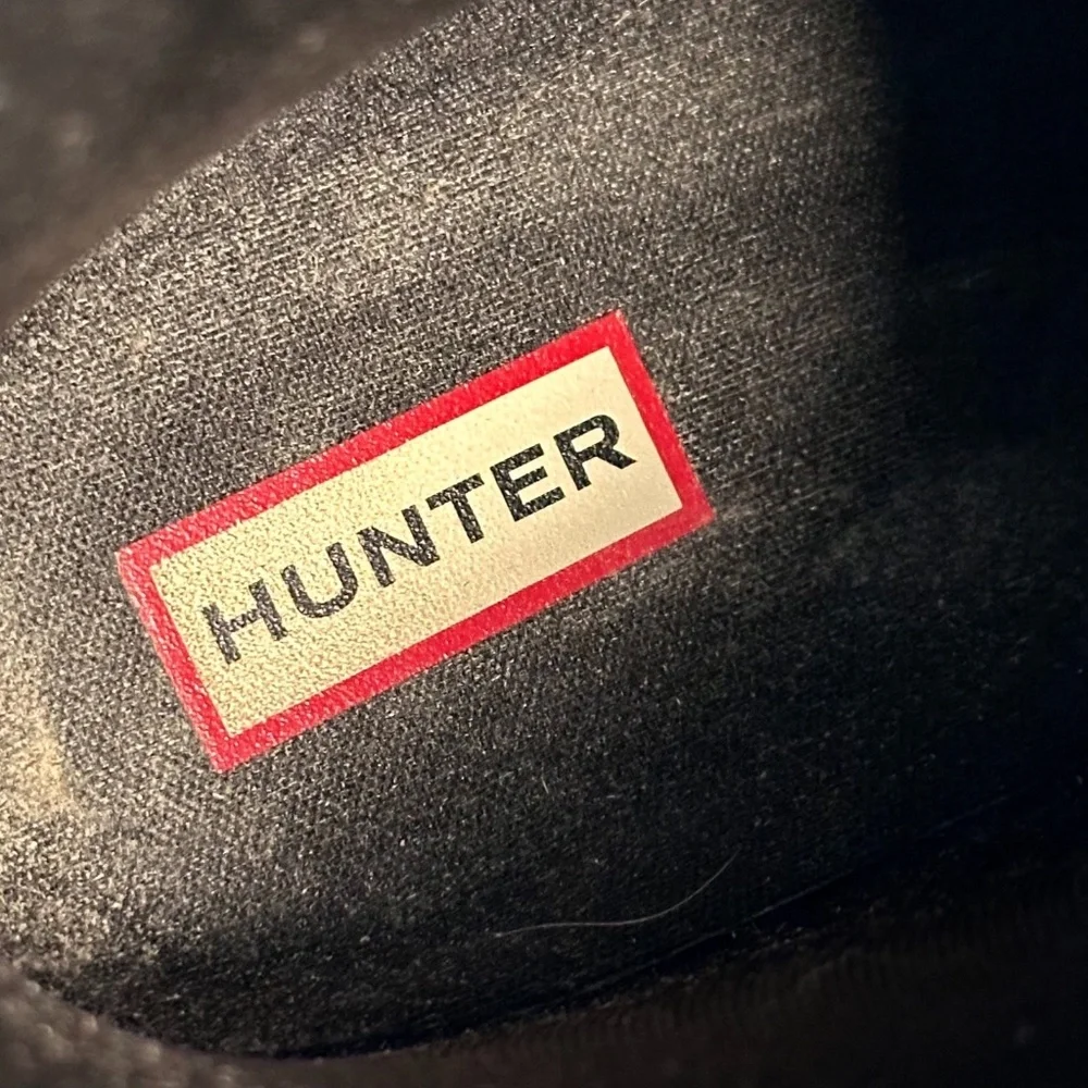 HUNTER Refined Adjustable Short Womens 10 Black Gloss Boots Rain Buckle Ankle